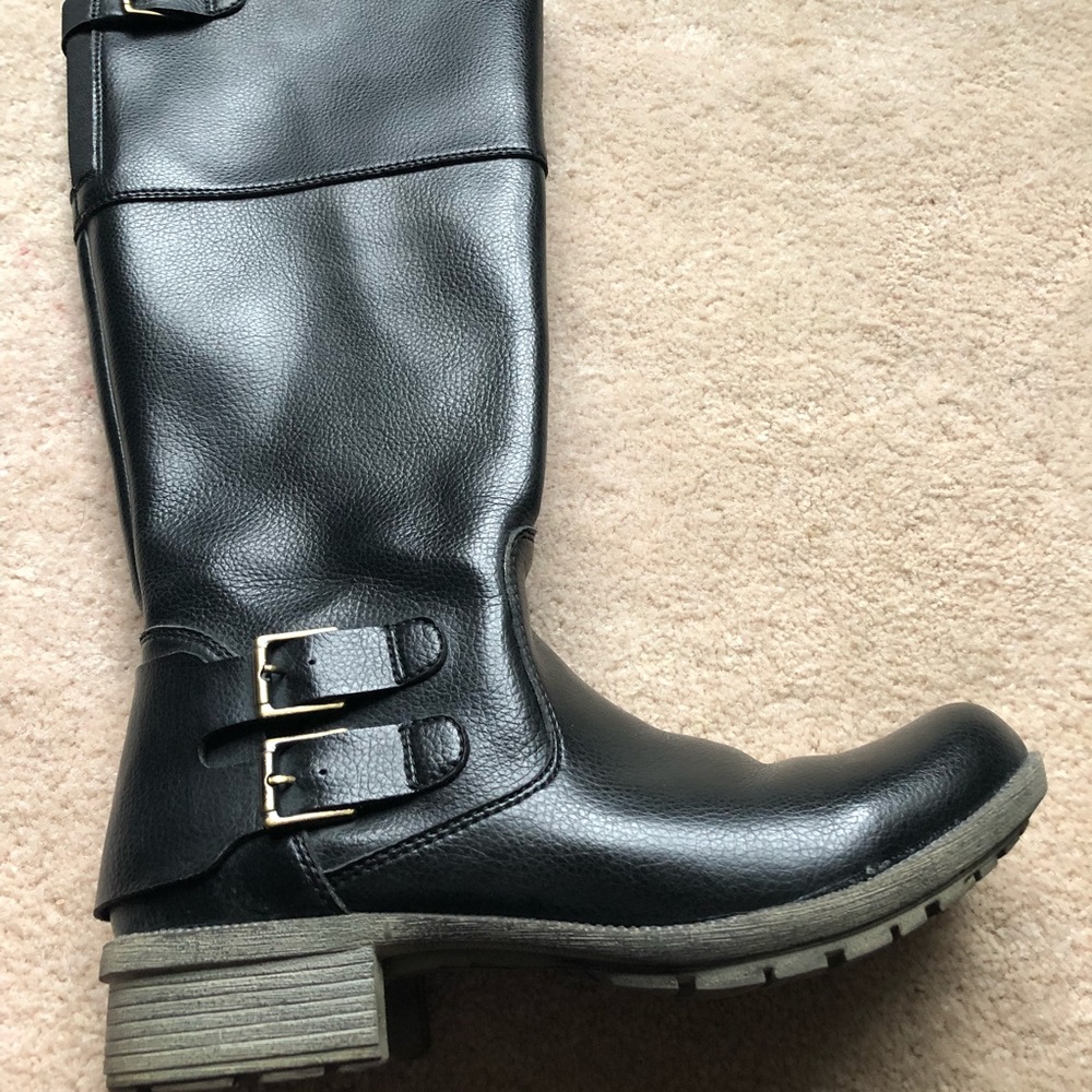Clark’s Black Tall boots